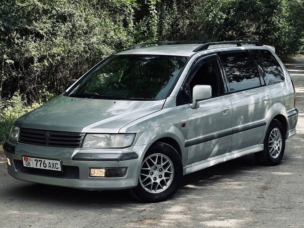 Mitsubishi Grandis