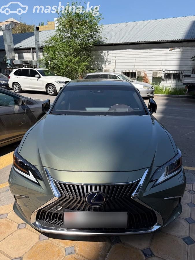 Lexus ES VII