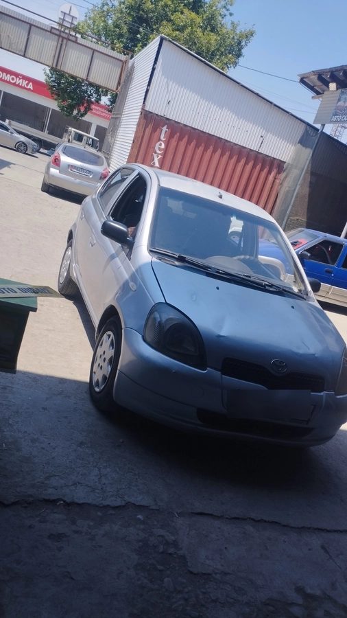 Toyota Yaris I 2000