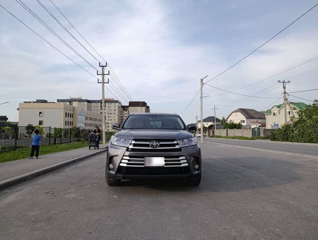 Toyota Highlander III (U50) Рестайлинг 2019