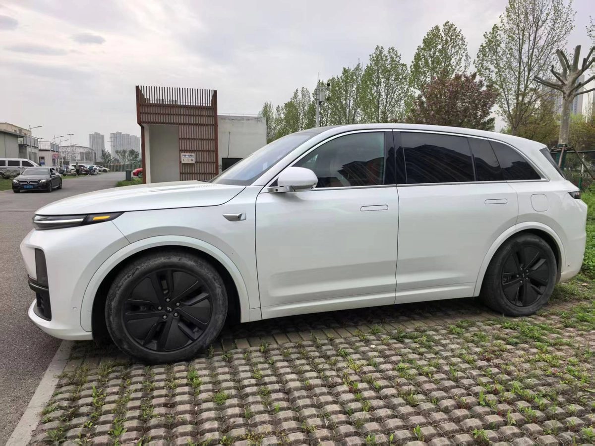 LiXiang L7 2024