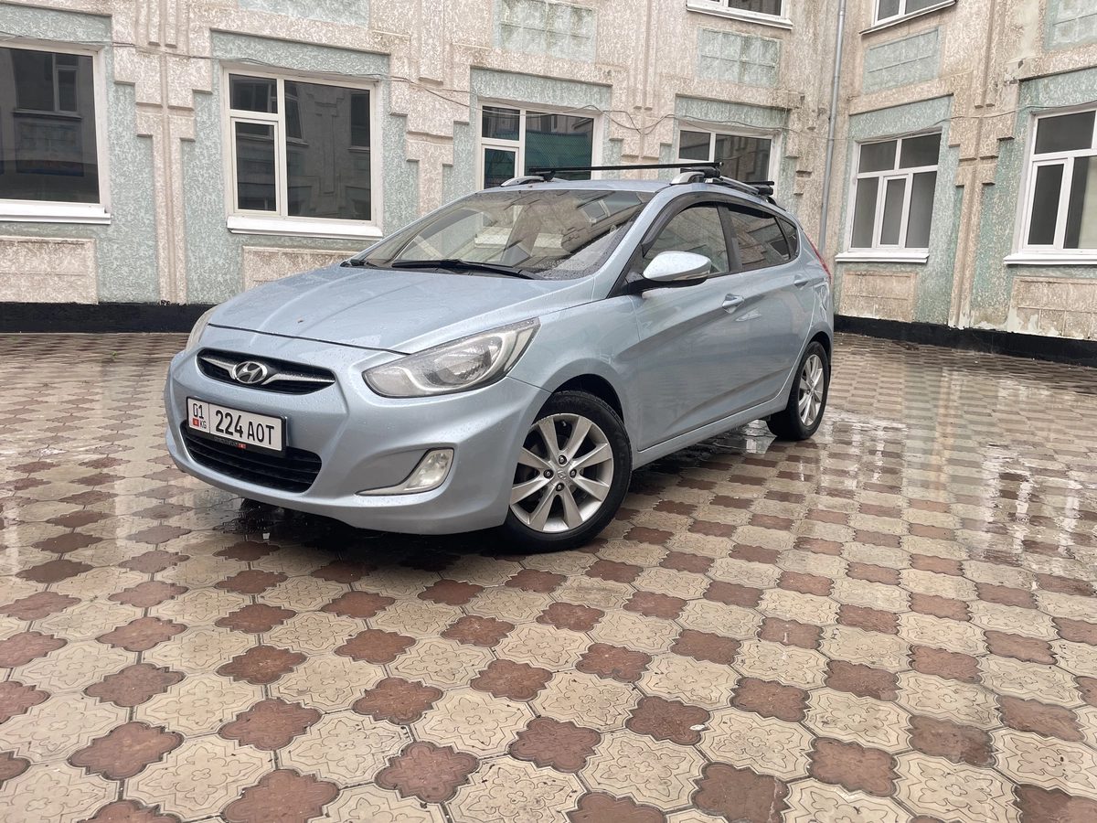 Hyundai Solaris I 2012