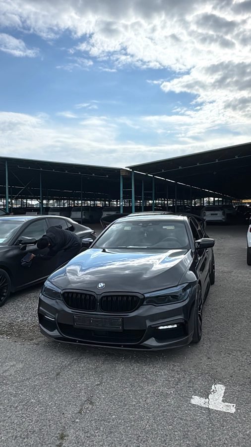 BMW 5 серии VII (G30/G31) 2019