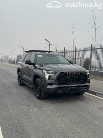 Toyota Sequoia