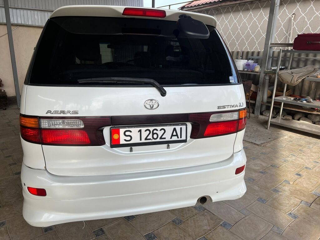 Toyota Estima