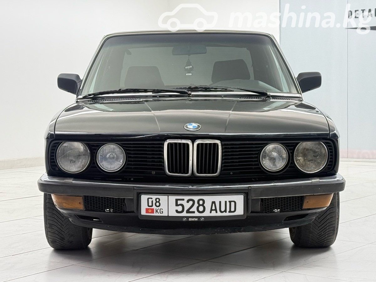 BMW 5 серии II (E28)