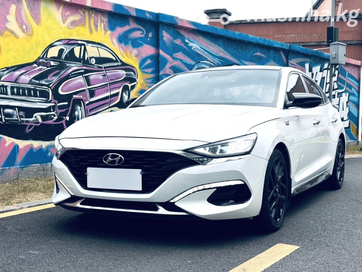 Hyundai Lafesta I