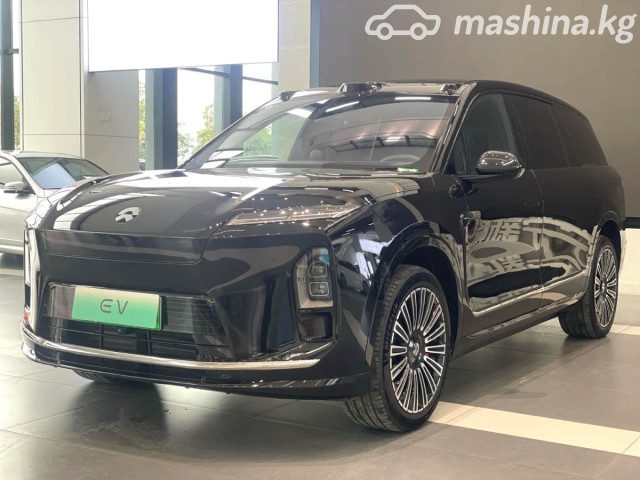 Nio ES8