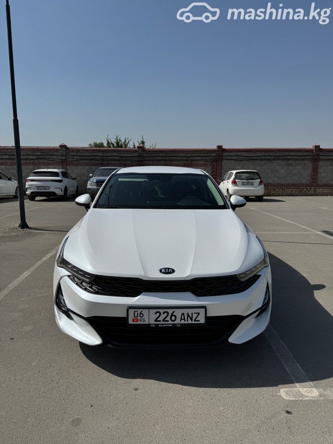 Kia K5 III