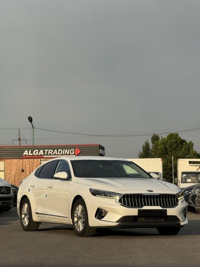 Kia Cadenza