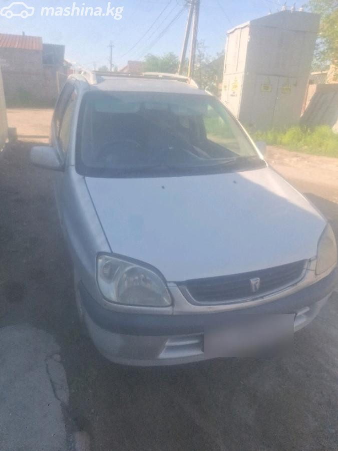 Toyota Raum I