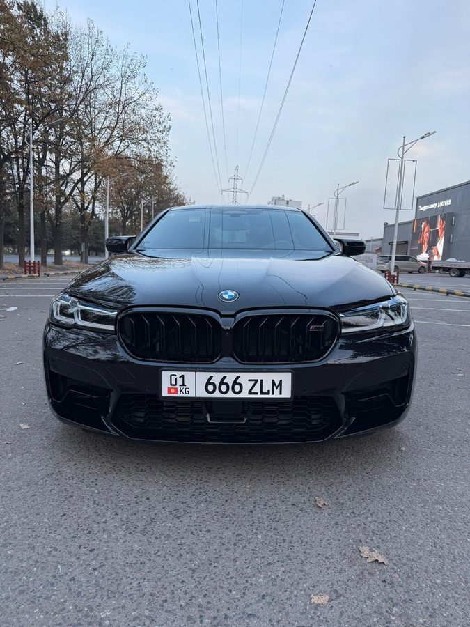 BMW M5