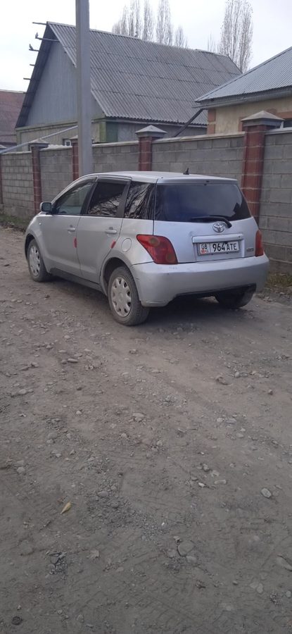 Toyota Ist