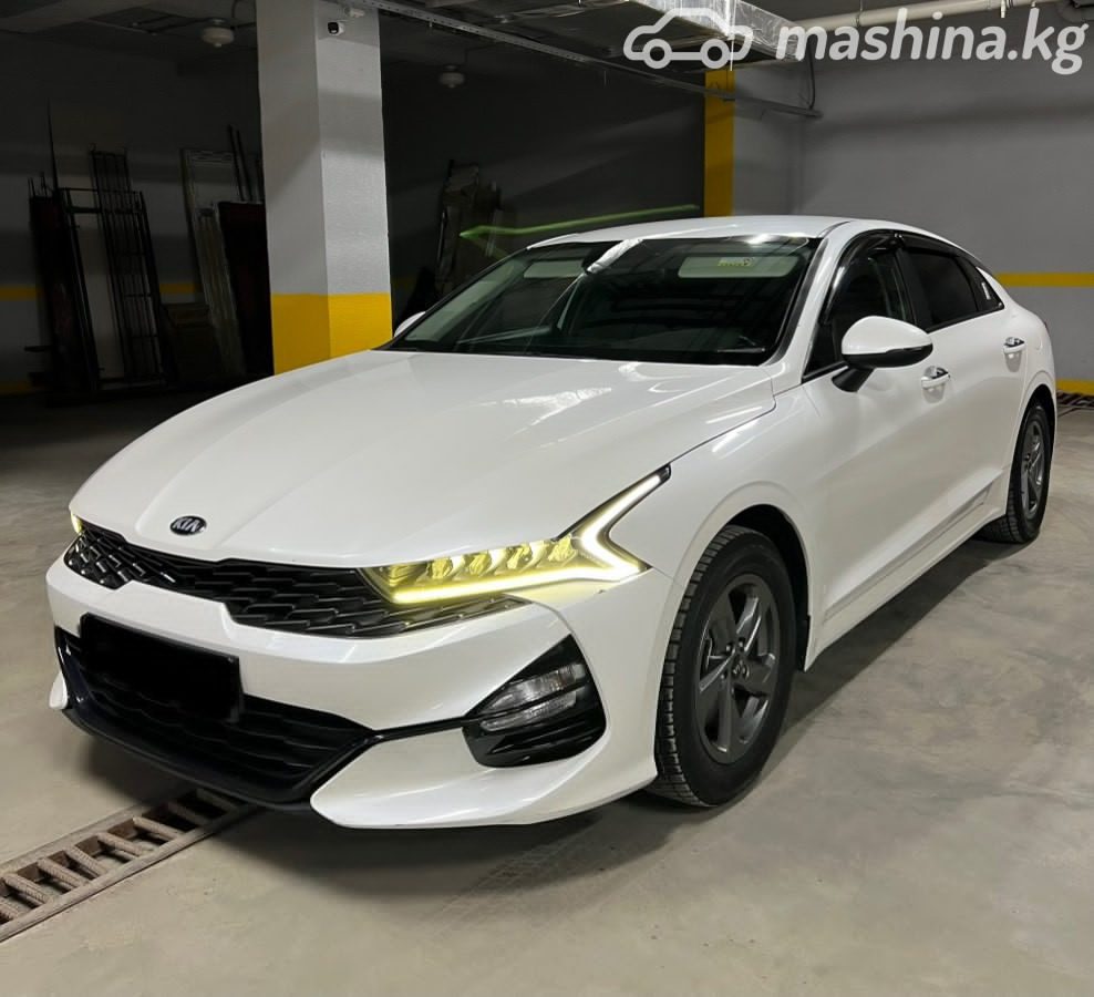 Kia K5 III