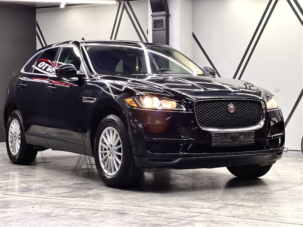 Jaguar F-Pace