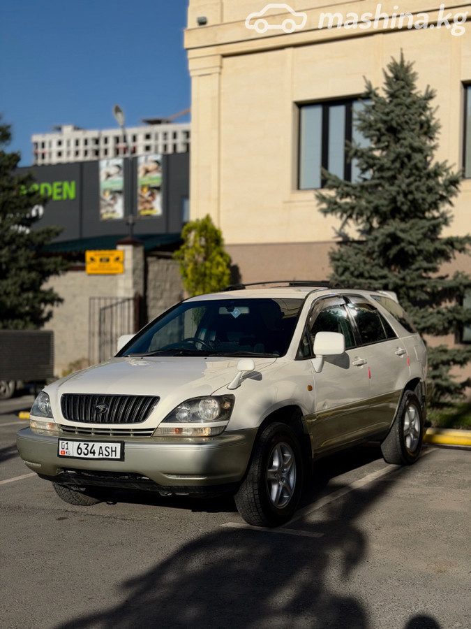 Toyota Harrier I (XU10)