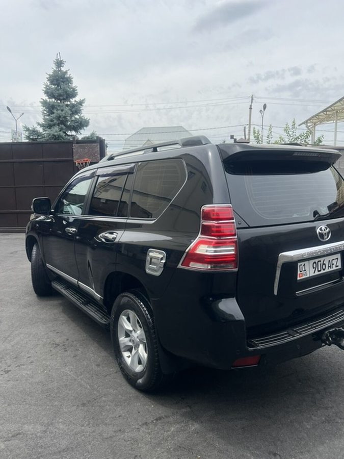 Toyota Land Cruiser Prado
