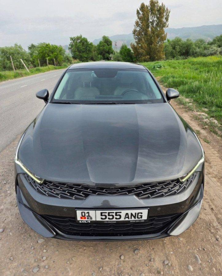 Kia K5 III