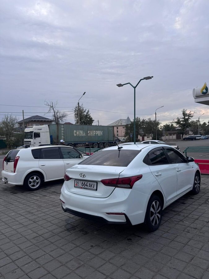 Hyundai Solaris