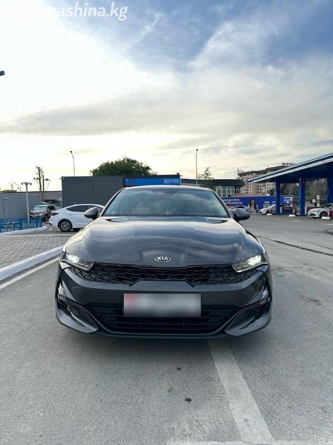 Kia K5 III