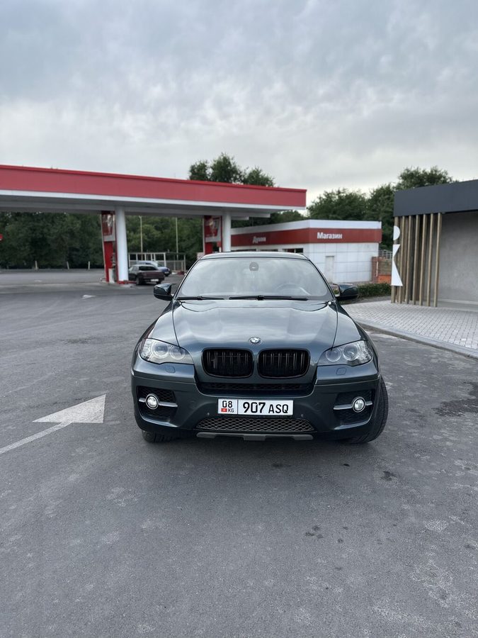 BMW X6