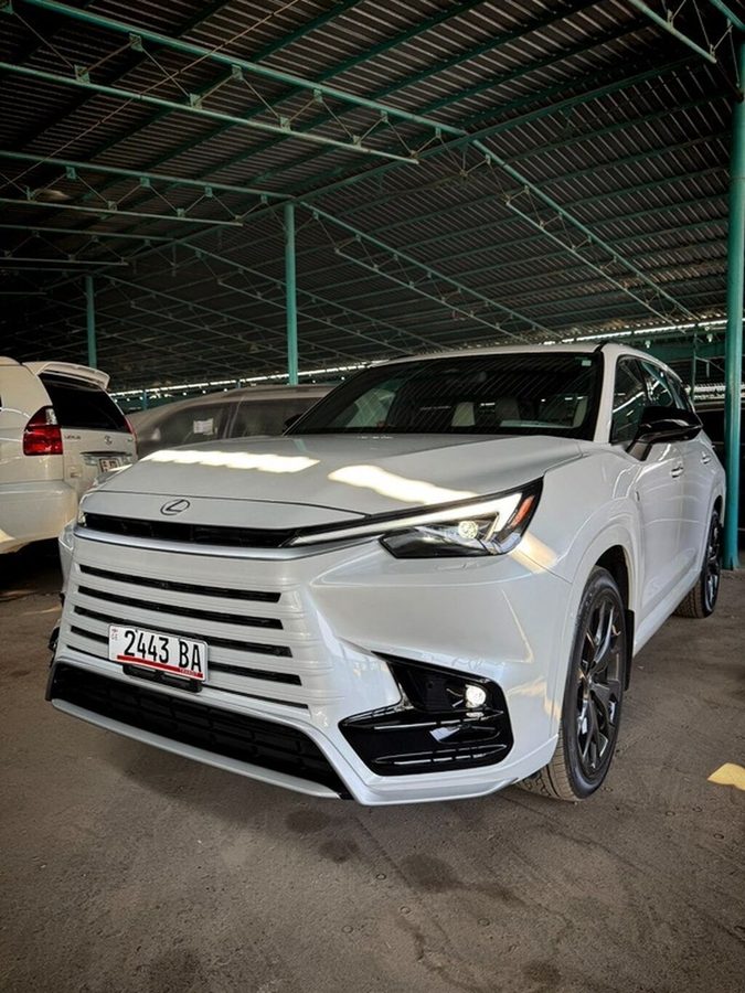 Lexus 