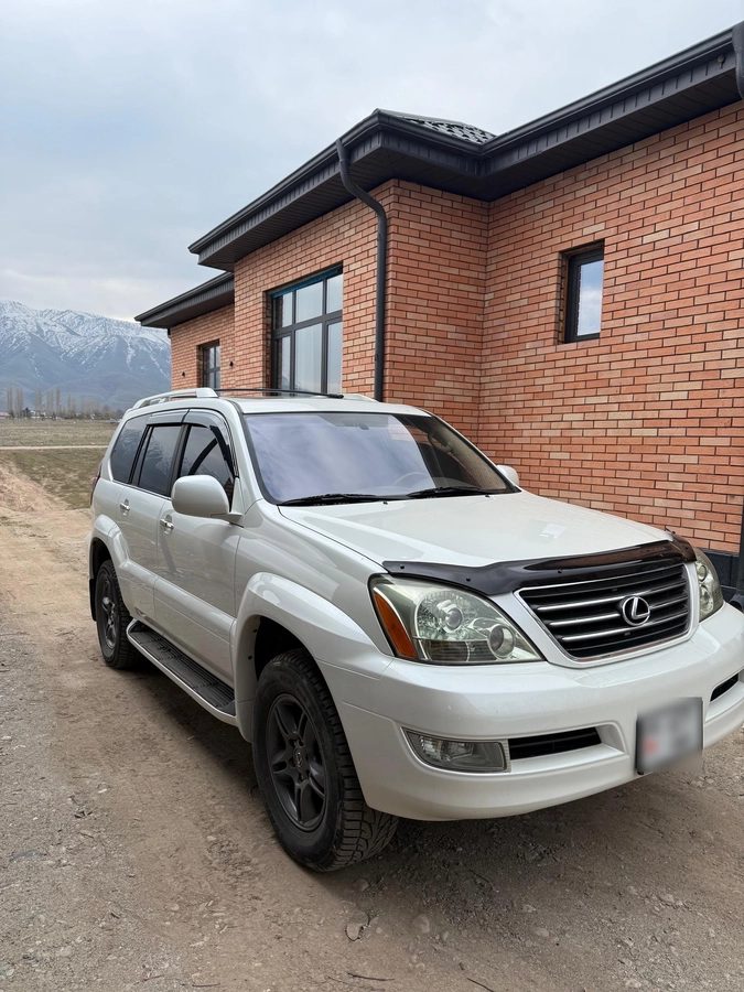 Lexus GX I 2005