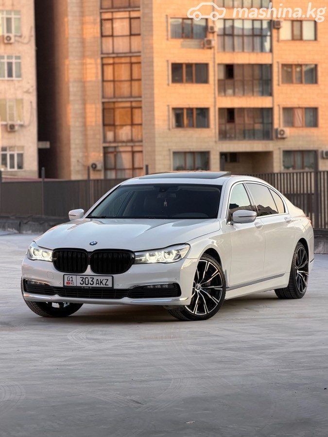 BMW 7 серии VI (G11/G12)