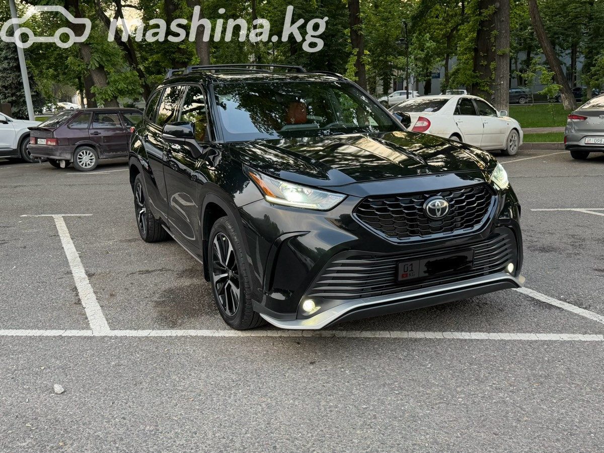 Toyota Highlander IV (U70)