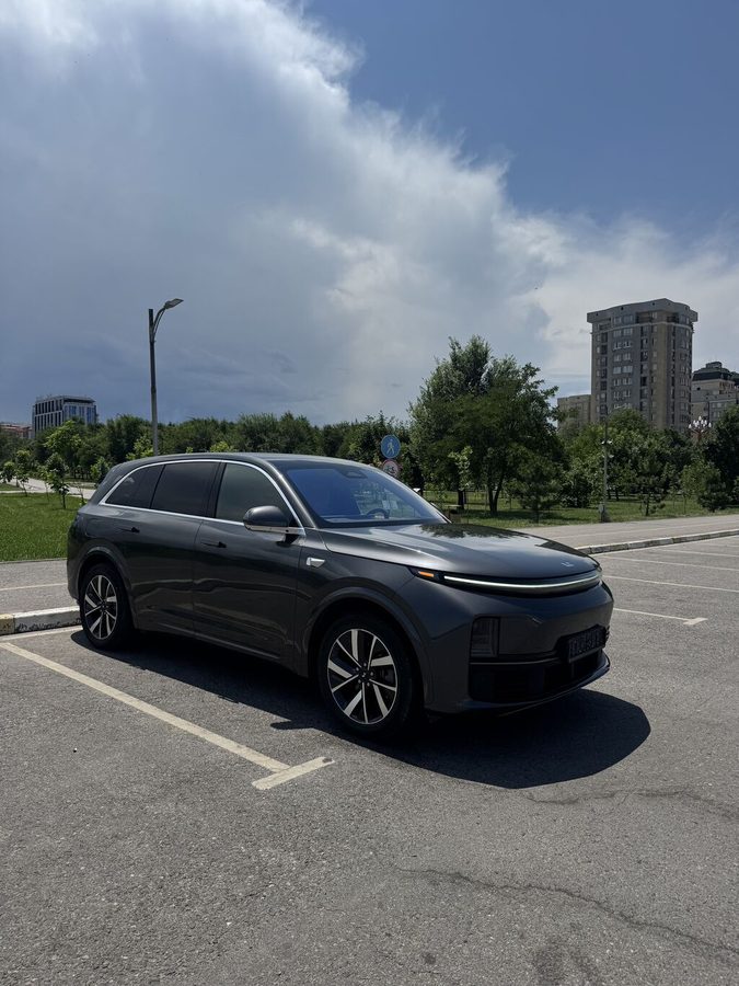 Lixiang L7