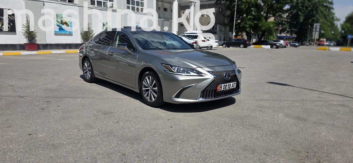 Lexus ES VII 2021