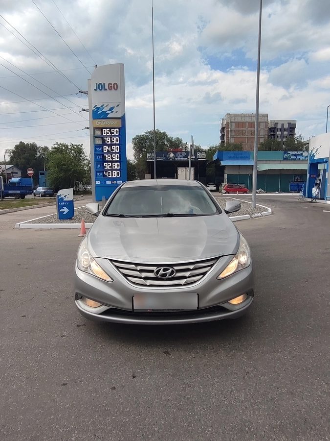 Hyundai Sonata VI (YF) 2012