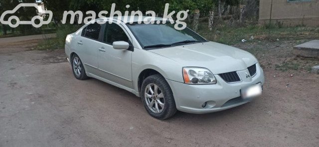 Mitsubishi Galant