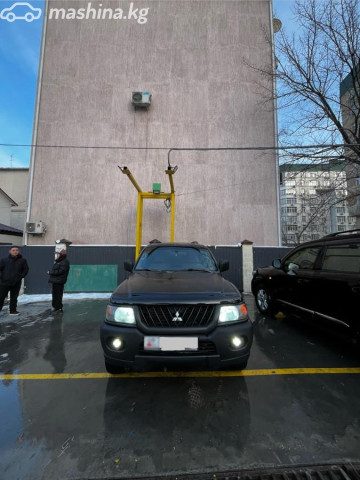 Mitsubishi Montero Sport