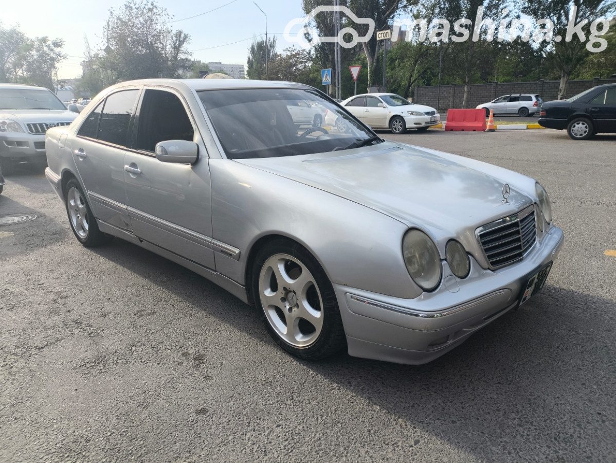 Mercedes-Benz E-Класс