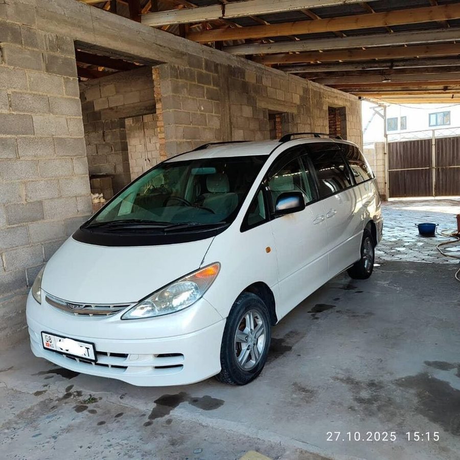 Toyota Estima