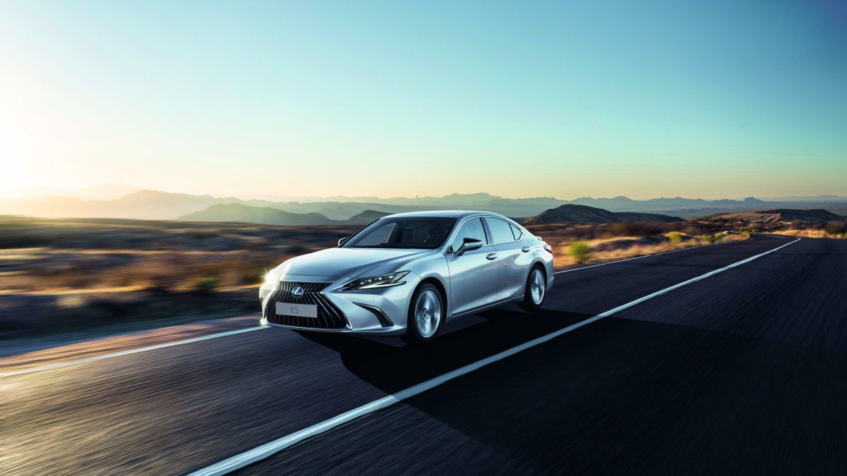 Lexus ES VII Рестайлинг