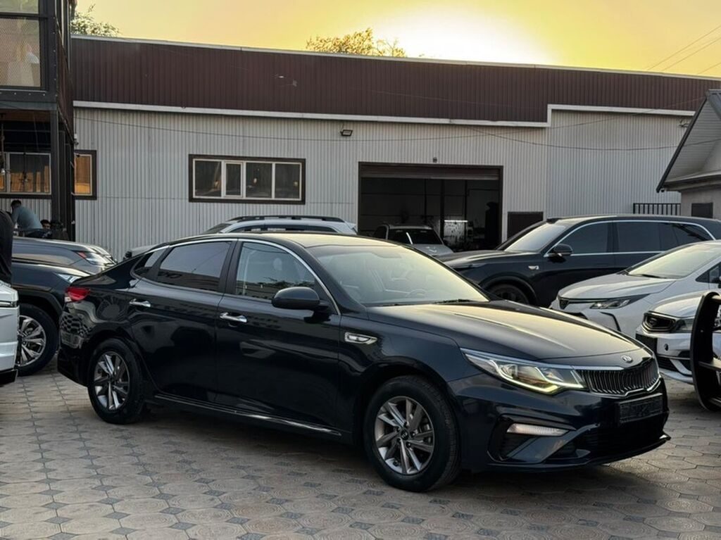 Kia K5