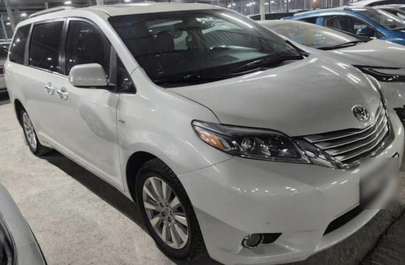 Toyota Sienna III Рестайлинг 2
