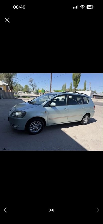 Toyota Avensis Verso 2002
