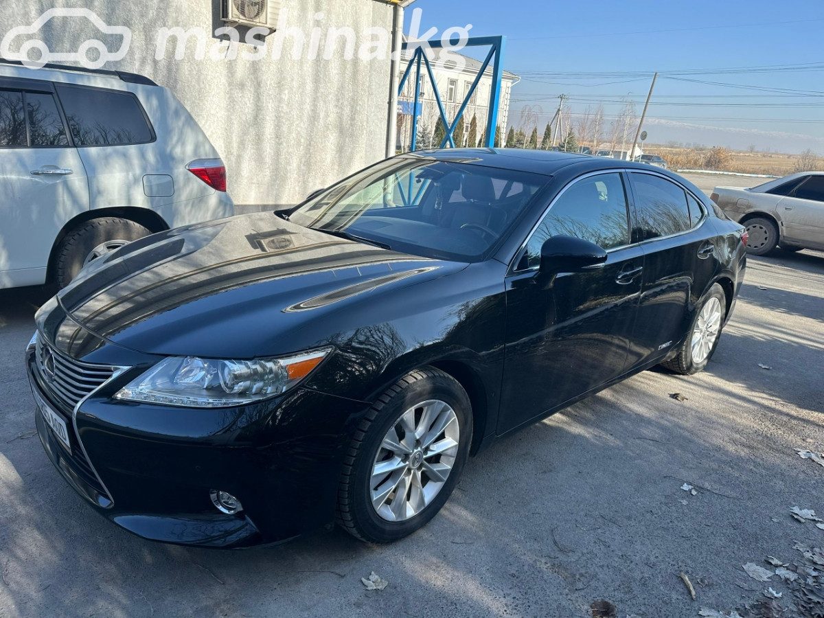 Lexus ES VI