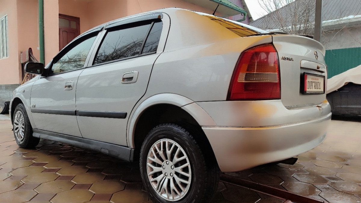 Opel Astra G