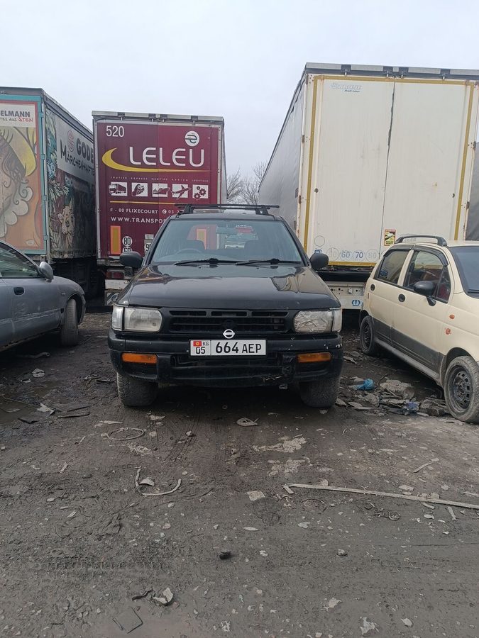 Nissan Terrano II