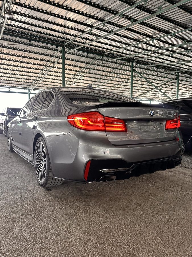BMW 5 серии VII (G30/G31) 2020