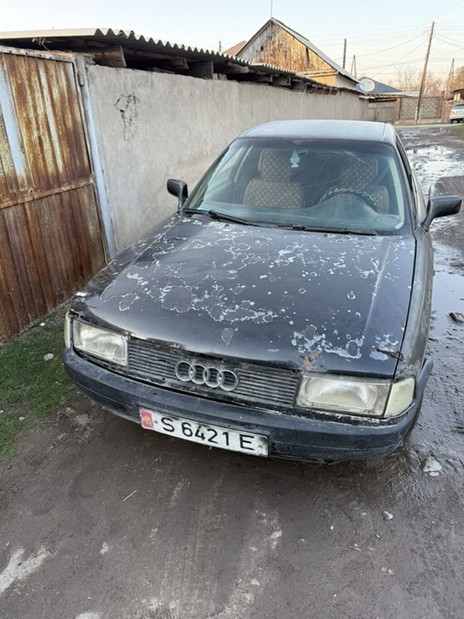 Audi 80