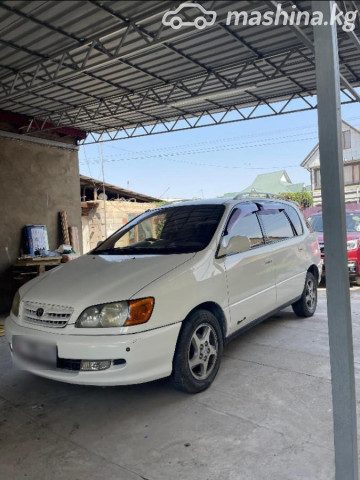 Toyota Ipsum