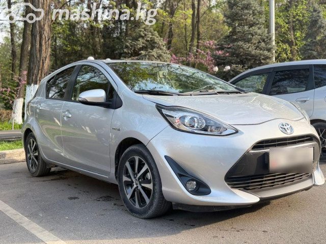 Toyota Prius c