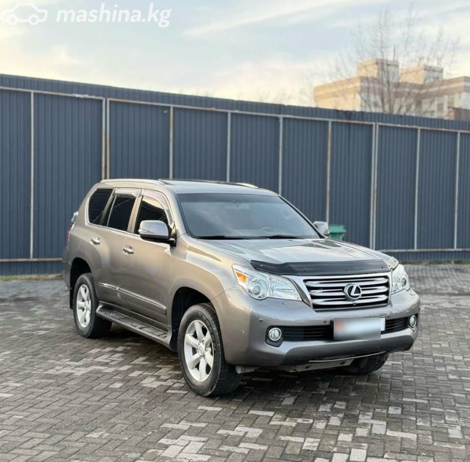 Lexus GX II