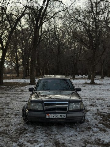Mercedes-Benz E-Класс