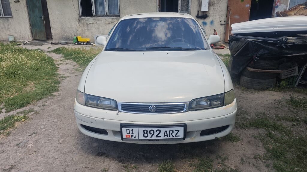 Mazda Cronos